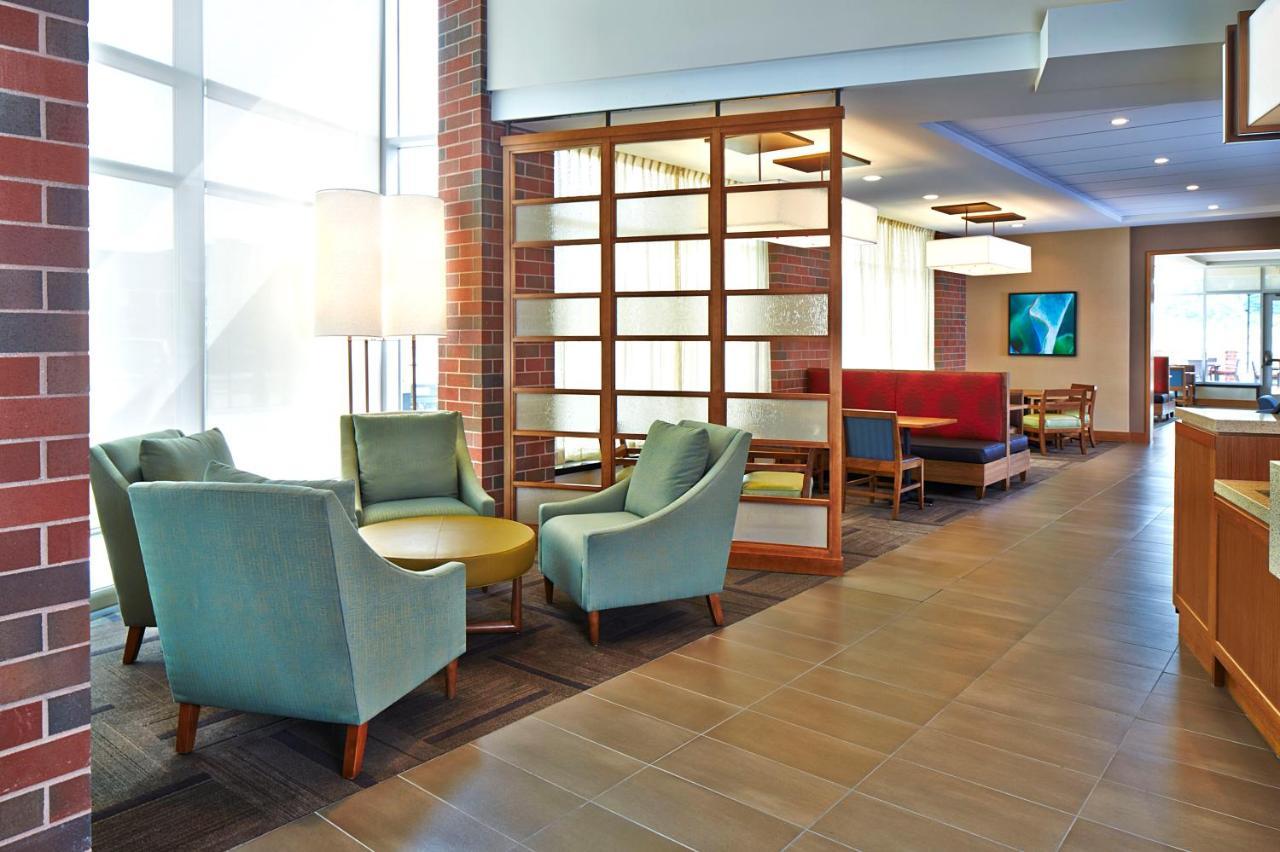 Hyatt Place Lansing-East Kültér fotó