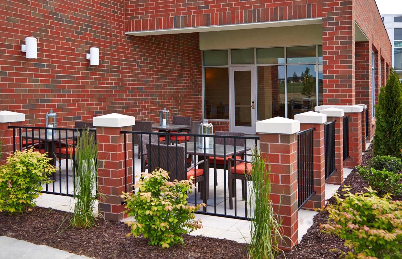 Hyatt Place Lansing-East Kültér fotó