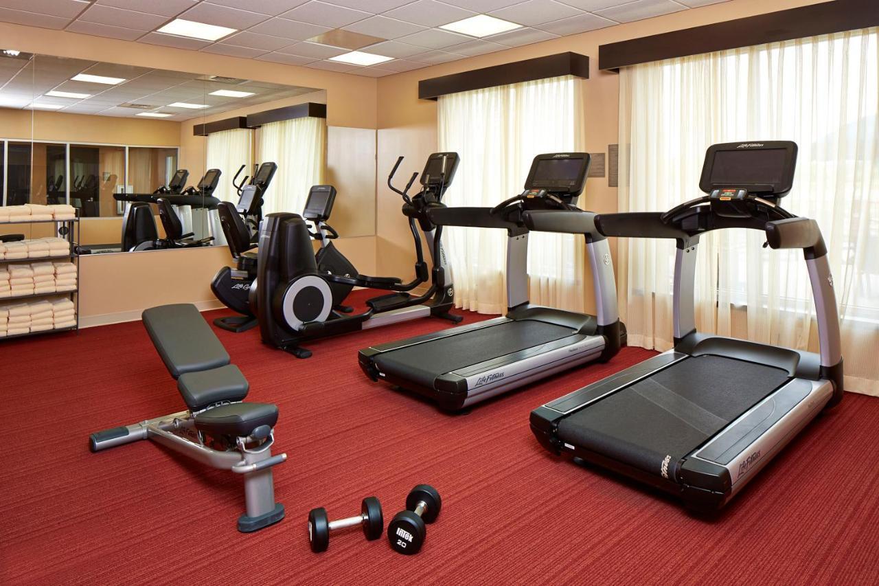 Hyatt Place Lansing-East Kültér fotó